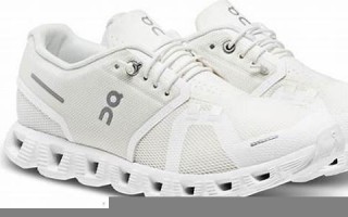 cloud怎么读,cloud中文翻译,cloud什么意思,cloud用法及例句
